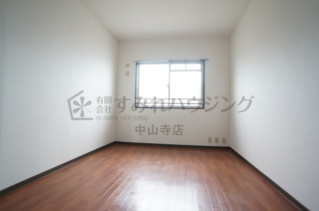 エステートプラザ中野の寝室