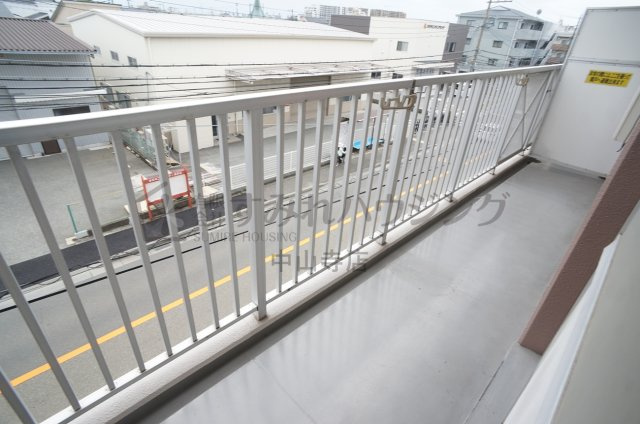 エステートプラザ中野のバルコニー