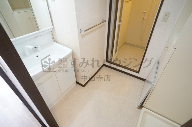 エステートプラザ中野の洗面所