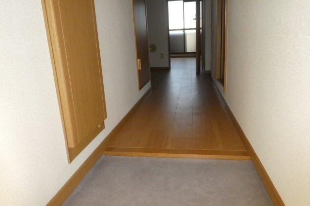 ディリジェントの玄関