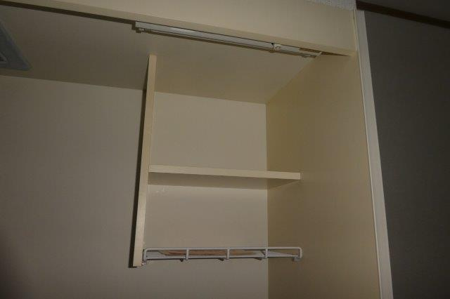 ディリジェントのキッチン|キッチン棚