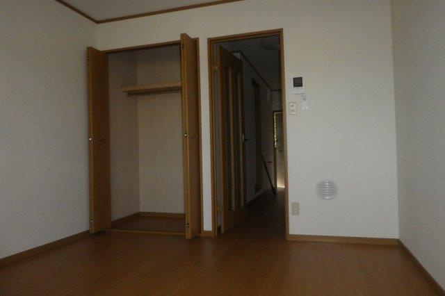 ディリジェントの寝室|洋室