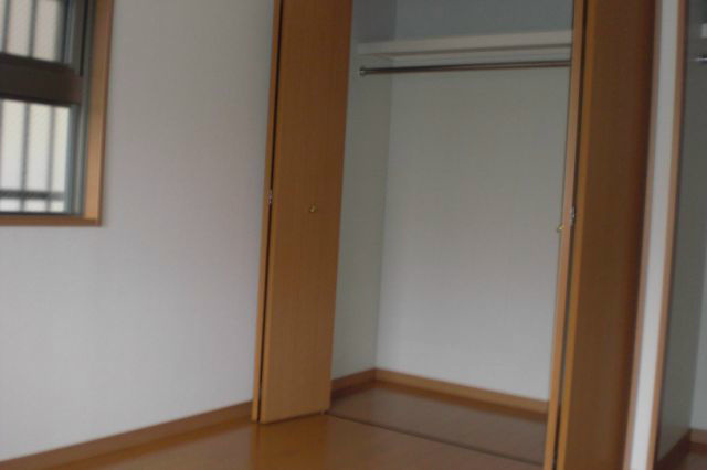 グレイシャスの収納