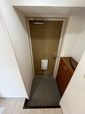 ヒューマンポート洗心洞の玄関