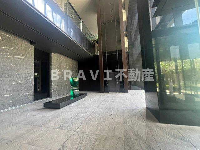ザ・パークハウス中之島タワー　BRAVI不動産のエントランス