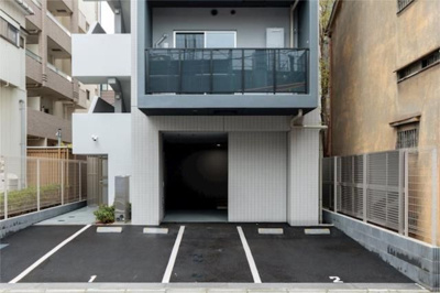 【駐車場】 | ドゥーエ菊川