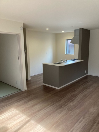 【居間・リビング】 | 八幡東区諏訪2 | 家賃と比べてください！金利0.2％台から提案可能です。家電費用やリフォーム費用も組み込めます。金利の高い車のローンもおまとめ提案できます(*^-^*)