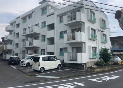 【外観】 | 長谷オーナーズマンション | マンションの外観は非常に重要なポイントです！外観の善し悪しは資産価値に大きな影響を与えます。外観のいいマンションを購入することで、高値で売却がしやすく、買い手が見つかりやすいというメリットがあります。