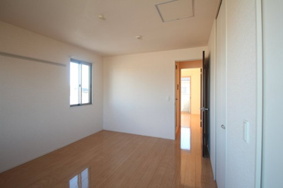 【子供部屋】 | ロイヤルプラザC