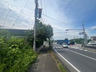 【前面道路含む現地写真】 | 東松山市松山町2丁目　建築条件なし売地　「森林公園駅」徒歩12分　敷地99坪　【松山第一小学区】