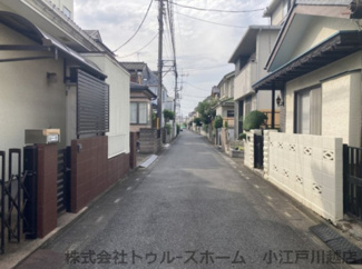 【前面道路含む現地写真】