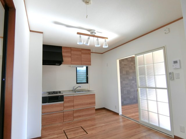 ファーストコーポ八千代の居間・リビング