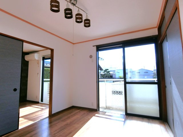 ファーストコーポ八千代の洋室