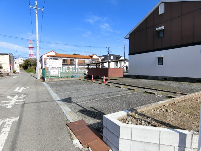 ファーストコーポ八千代の駐車場