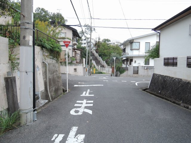 安岡寺５丁目貸家　【短期貸し専用】の周辺