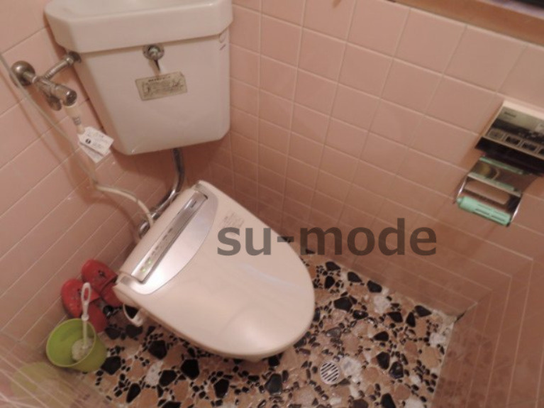 安岡寺５丁目貸家　【短期貸し専用】のトイレ