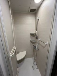 【浴室】 | アムールみのりⅤ | 日々の暮らしに欠かせないシャワールームです