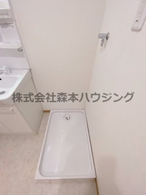 【設備】 | 　西尾ハイツ | 室内洗濯機置き場です