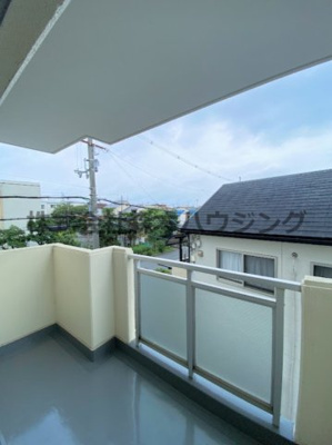 【展望】 | 　西尾ハイツ | リビング側バルコニーからの眺望です