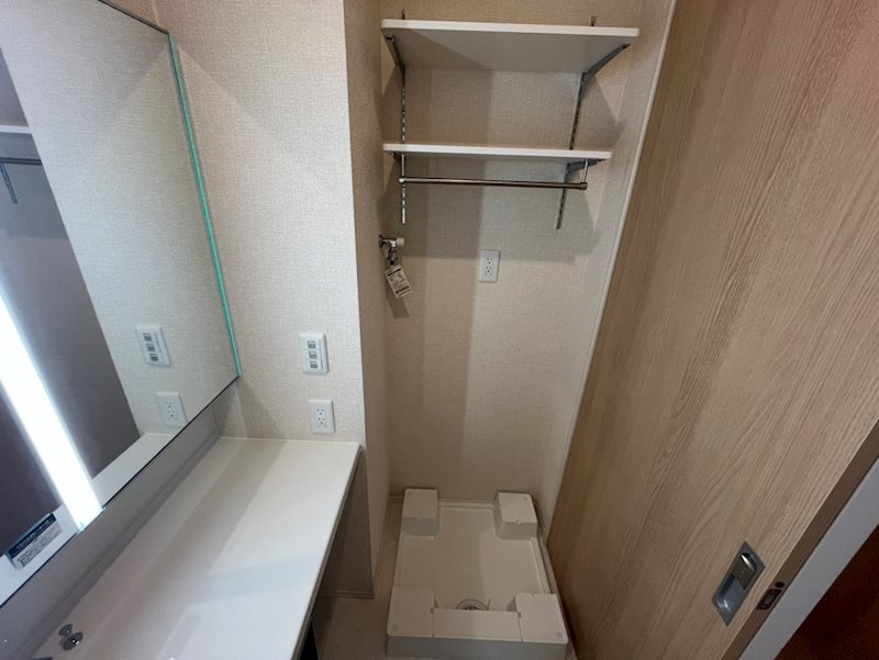 竹の小径の洗面所