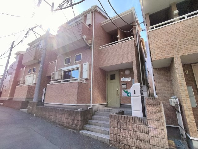 所沢市寿町のアパート