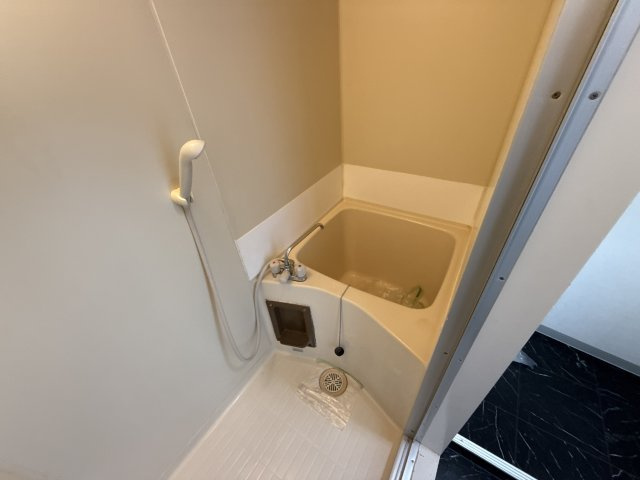 コーポ西宮の浴室