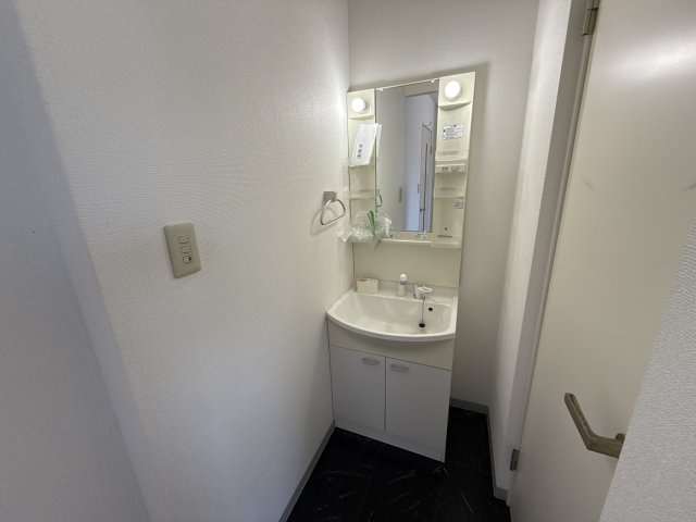 コーポ西宮の洗面所