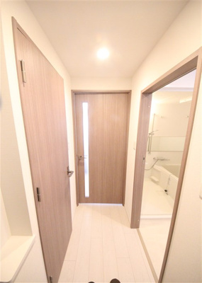 【内装】 | スプランディッドナンバキャトル