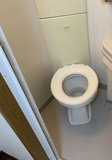 【トイレ】