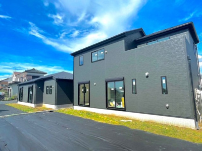 【外観】 | 香取市野田23-1期2号棟 | 即日のご見学も可能です。お気軽に0476-37-3888までお問合せ下さい。