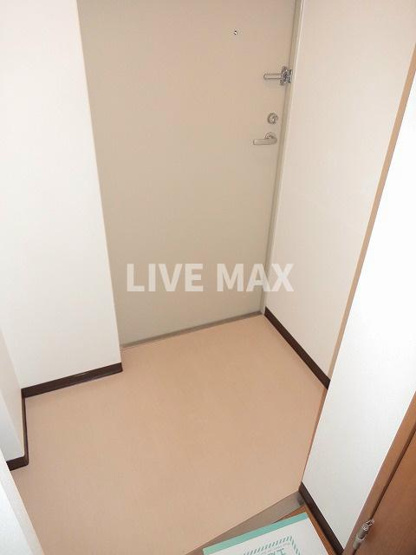 【玄関】アドバンス京都烏丸グルーブ