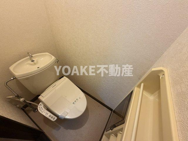海老名市東柏ケ谷２丁目のアパートのトイレ