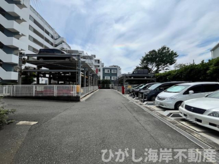 ランドステージ茅ヶ崎オーシャンビューの駐車場|新規リフォーム完了！敷地内駐車場