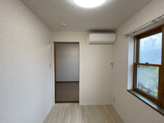 小林ハイツの寝室