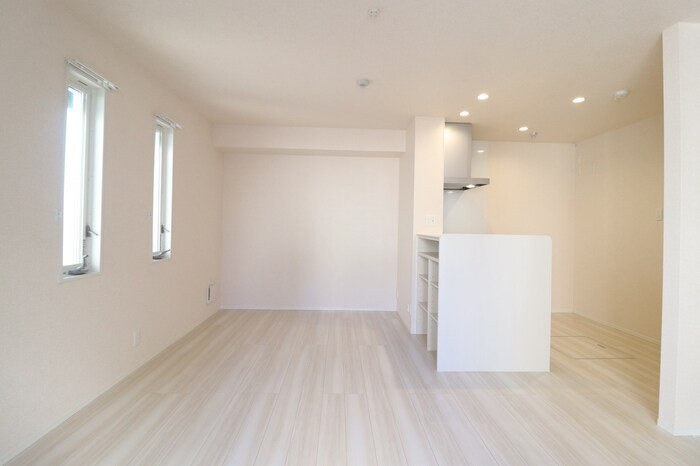 レジデンスおおたかの森の居間・リビング|リビング