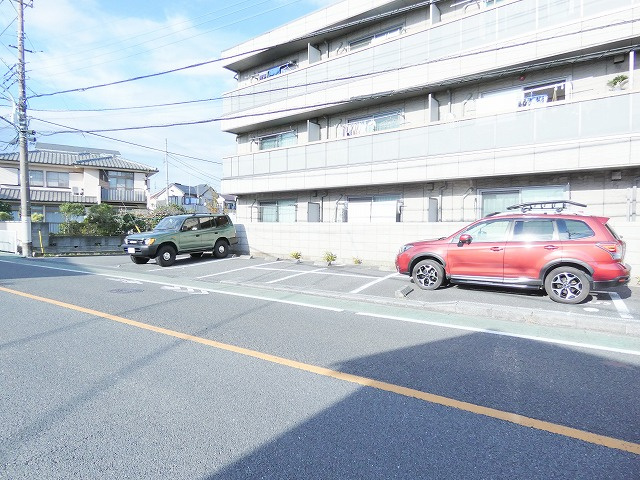 SUNLIGHTの駐車場