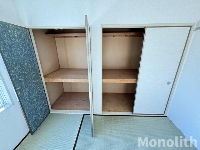 坂の久保ハイツD棟の収納