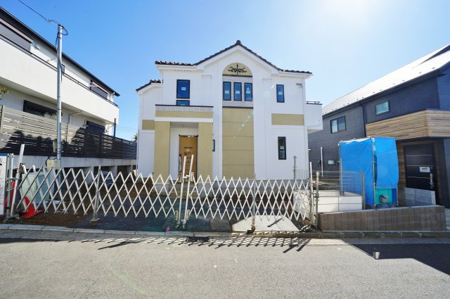 【横浜市保土ケ谷区法泉2丁目4-8新築戸建て】★仲介手数料無料★（初音ケ丘小学校・橘中学校）の外観