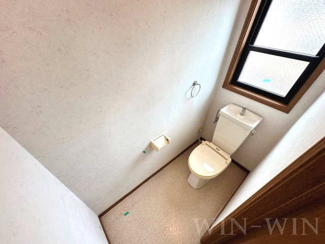 南島町貸家のトイレ
