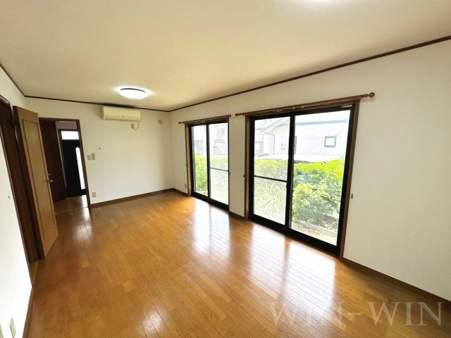 南島町貸家の内装