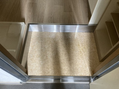 【玄関】 | サンガ梅田