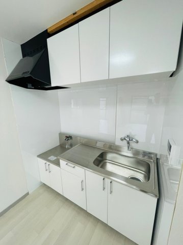 仲介手数料0！！リバーサイド京命のキッチン