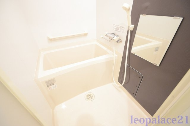 クレイノクレセントの浴室|設備仕様は号室により異なる為、現況を優先致します。