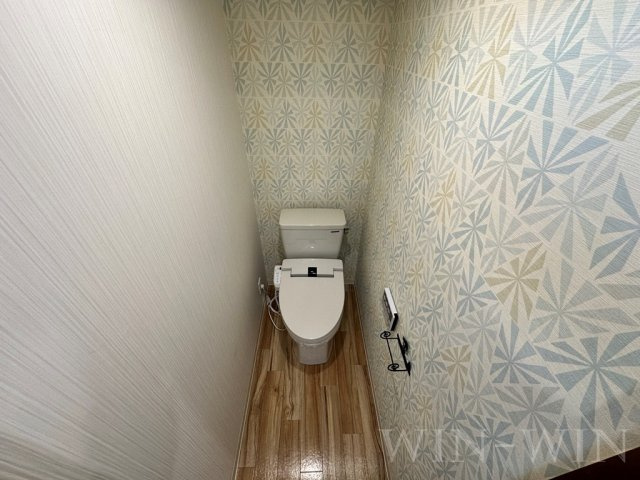 フィオーレコリーナのトイレ|イメージ（同建物内別部屋の写真です）