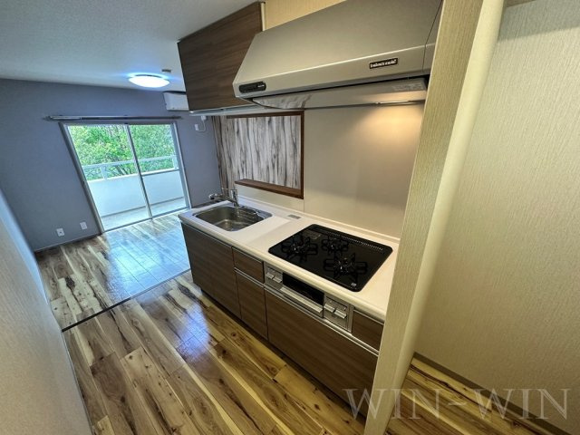 フィオーレコリーナのキッチン|イメージ（同建物内別部屋の写真です）