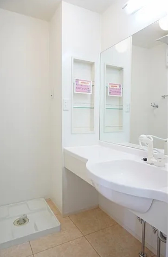 ミウ・ヴィエントの独立洗面台