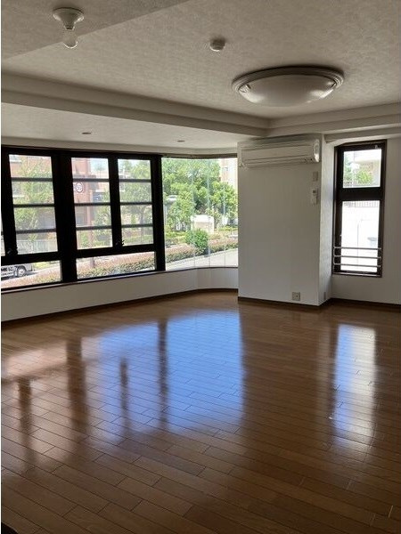 ニュークレスの居間・リビング