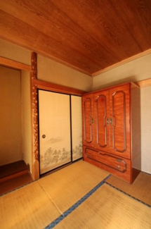 【設備】 | 西茂呂中古住宅 | 〇収納〇
１F８帖和室の収納です/2024.12.6撮影