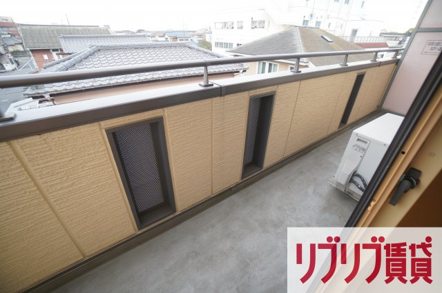 フェリシタ　プルミエのバルコニー