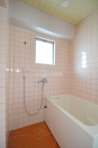 広島市西区草津東１丁目の賃貸マンションの浴室